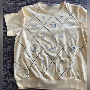 Women’s Alfred Dunner Light Yellow Embroidered Top